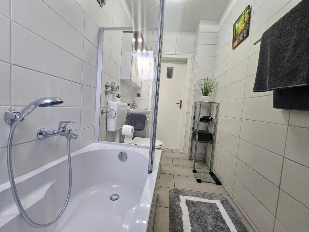 Exklusives Und Helles Dachgeschoss-Apartment No 3 Im Zentrum Von Kassel, Schnelles 1Gbit Internet, Geschirrspueler, Boxspringbetten Экстерьер фото