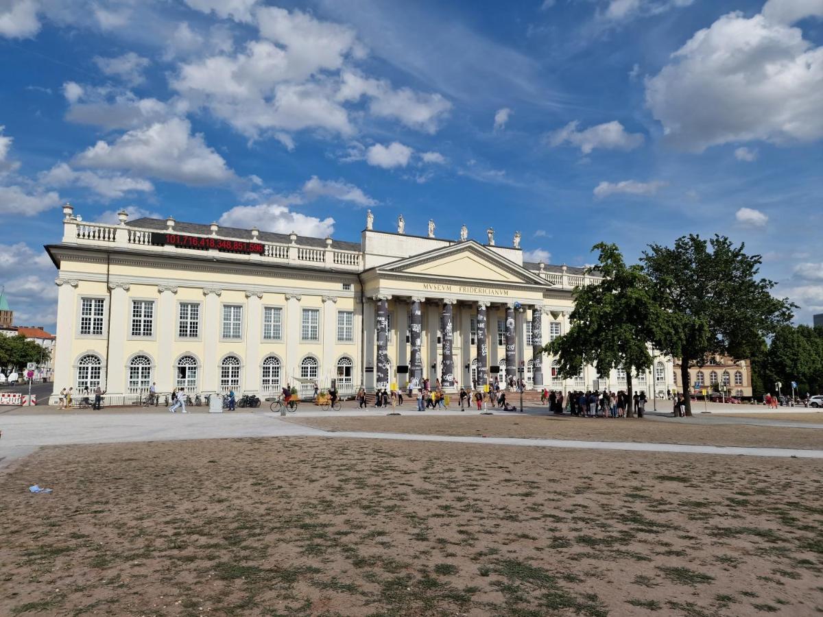 Exklusives Und Helles Dachgeschoss-Apartment No 3 Im Zentrum Von Kassel, Schnelles 1Gbit Internet, Geschirrspueler, Boxspringbetten Экстерьер фото