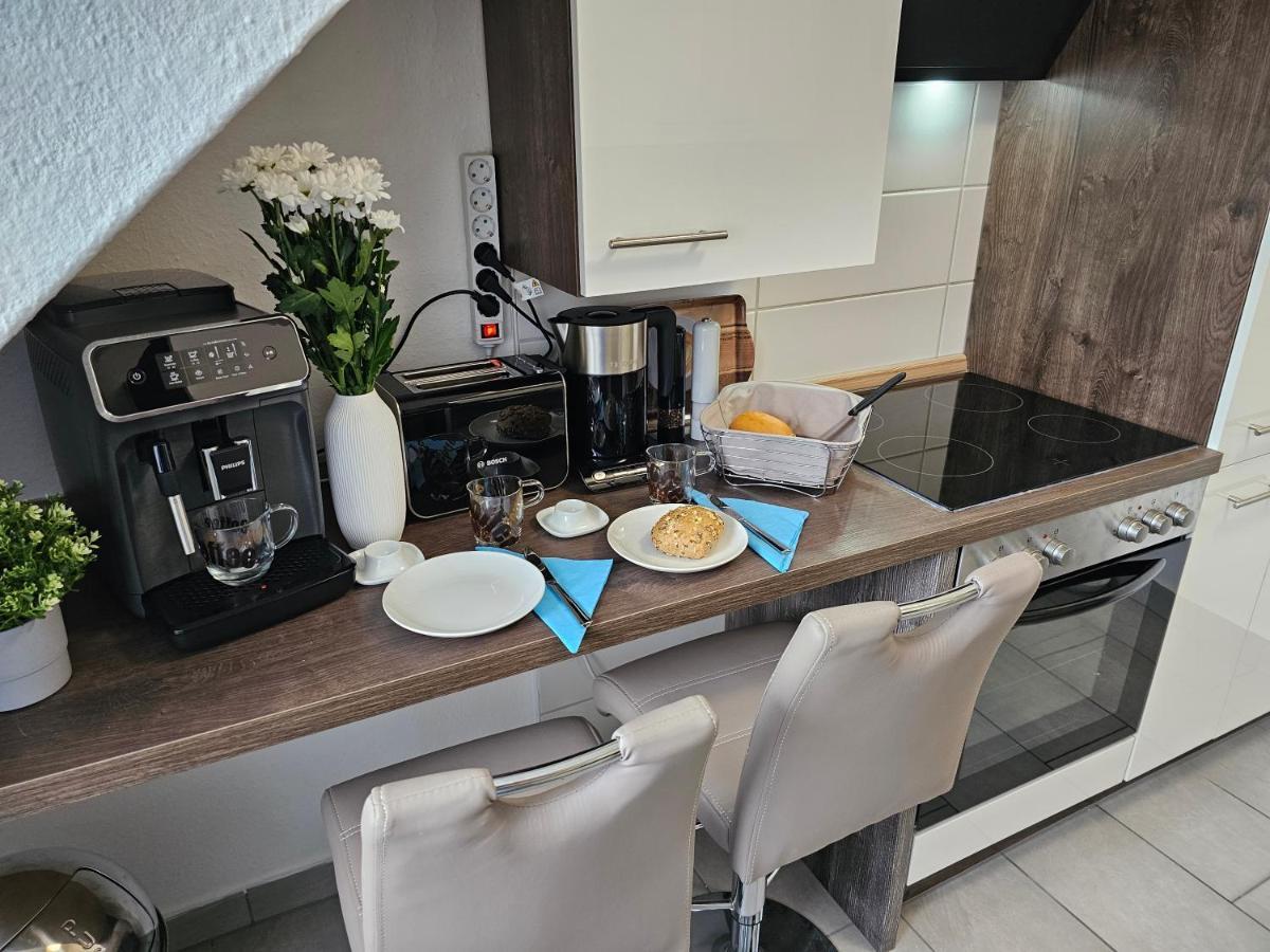 Exklusives Und Helles Dachgeschoss-Apartment No 3 Im Zentrum Von Kassel, Schnelles 1Gbit Internet, Geschirrspueler, Boxspringbetten Экстерьер фото