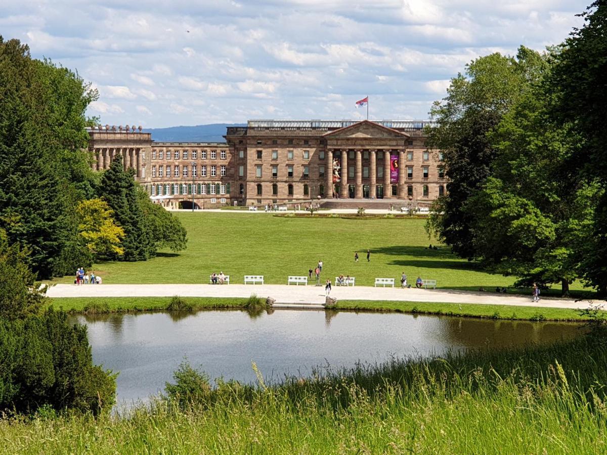 Exklusives Und Helles Dachgeschoss-Apartment No 3 Im Zentrum Von Kassel, Schnelles 1Gbit Internet, Geschirrspueler, Boxspringbetten Экстерьер фото